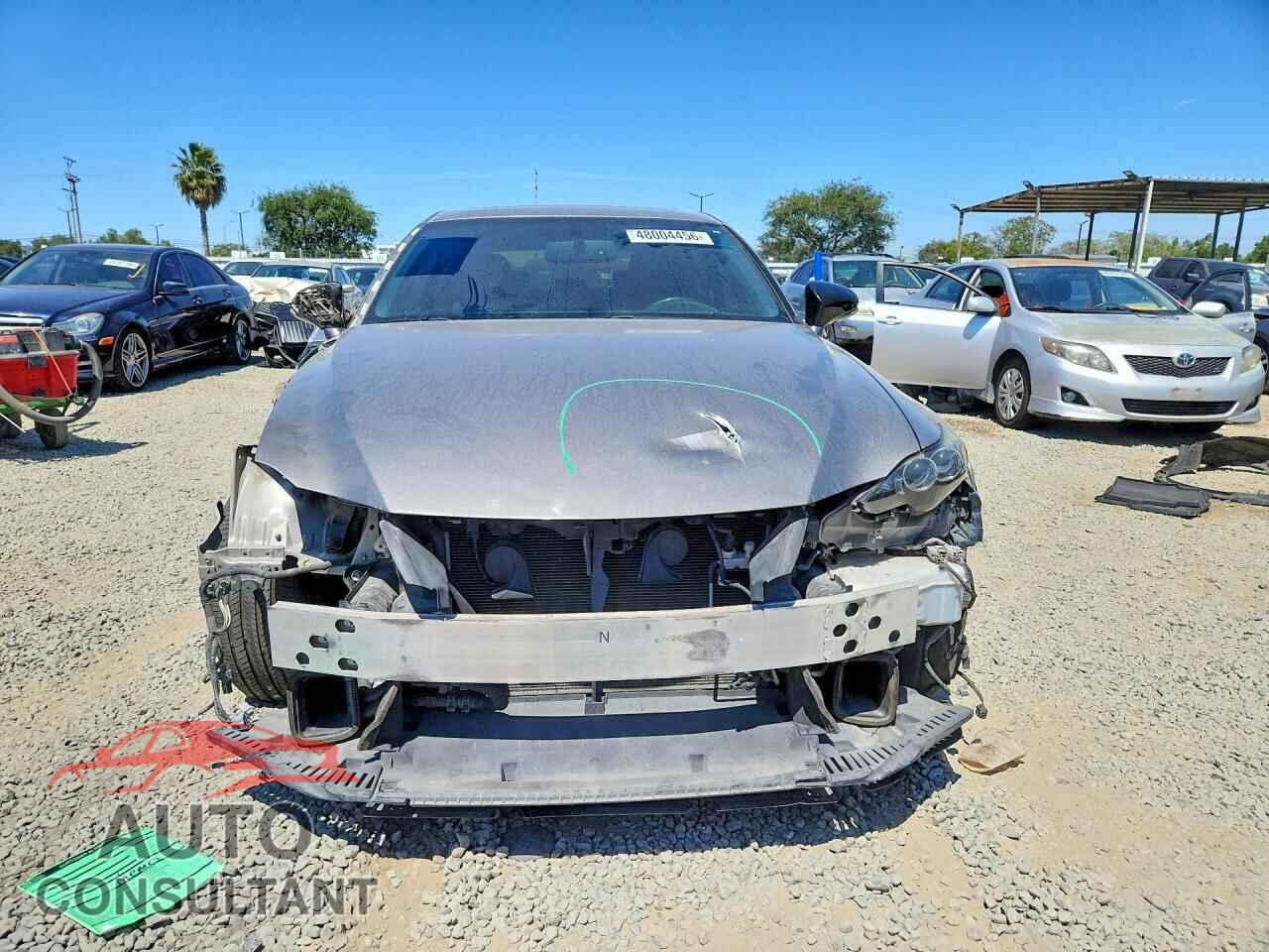 LEXUS IS 2016 - JTHBA1D21G5022253