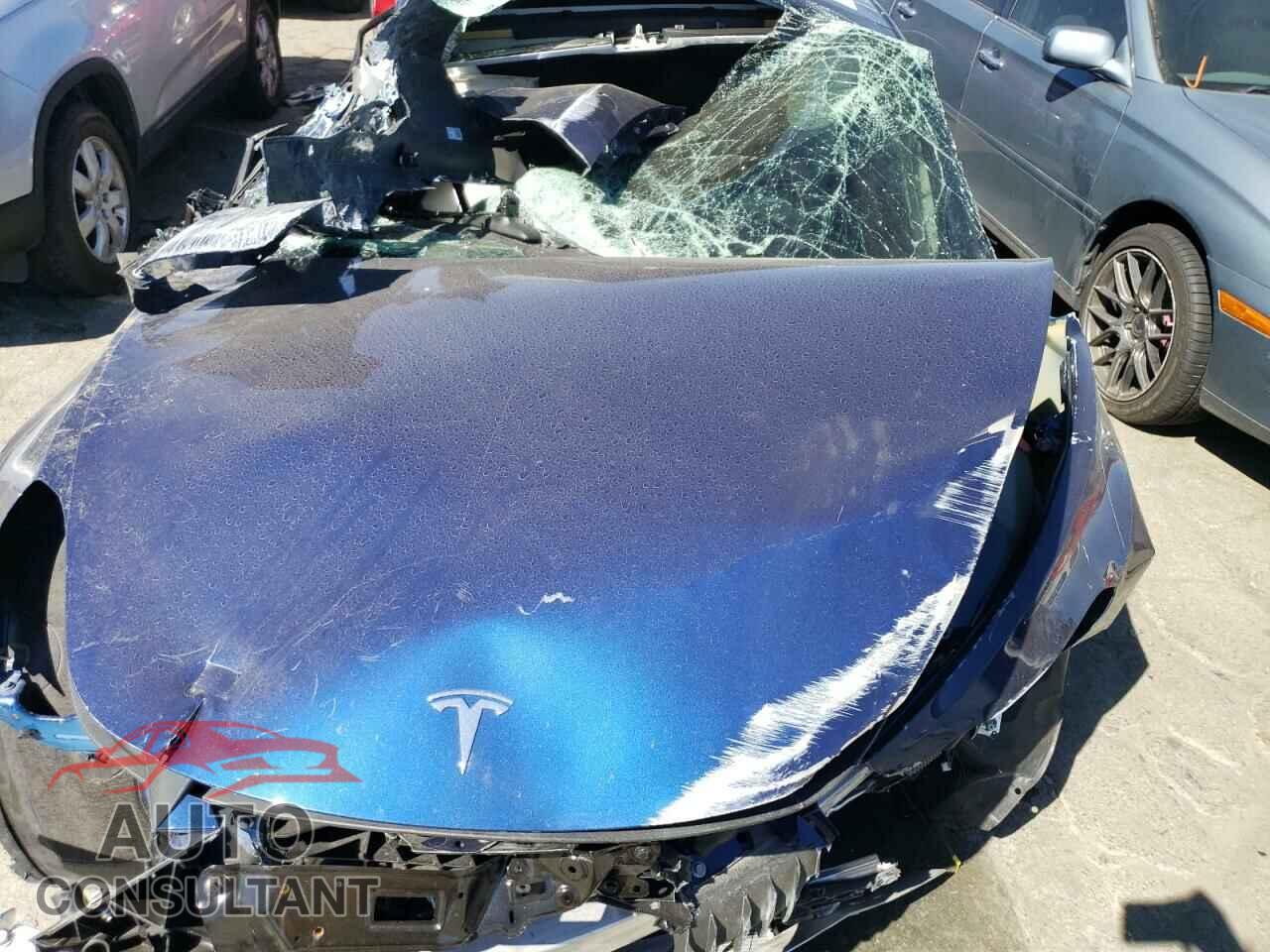 TESLA MODEL 3 2022 - 5YJ3E1EA0NF200097