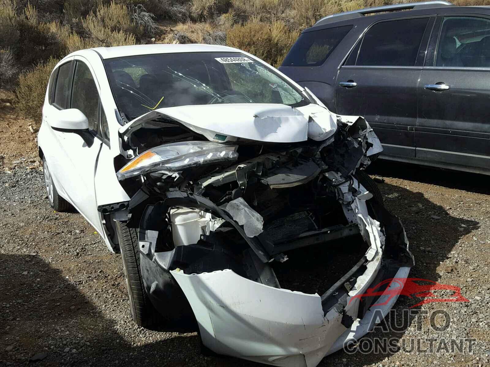 NISSAN VERSA 2015 - 3N1CE2CPXFL411651