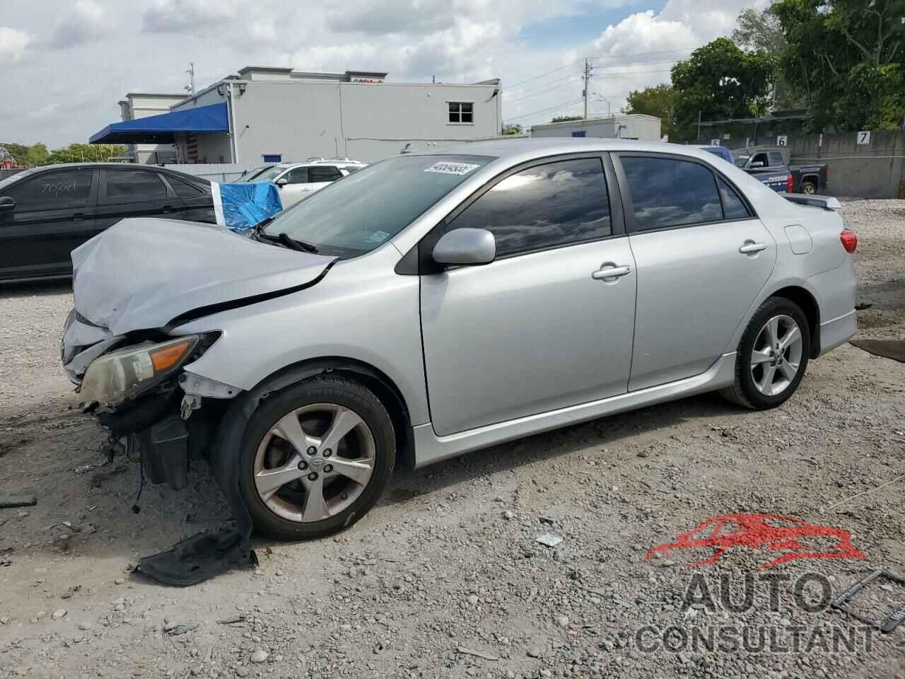 TOYOTA COROLLA 2013 - 2T1BU4EE4DC061663
