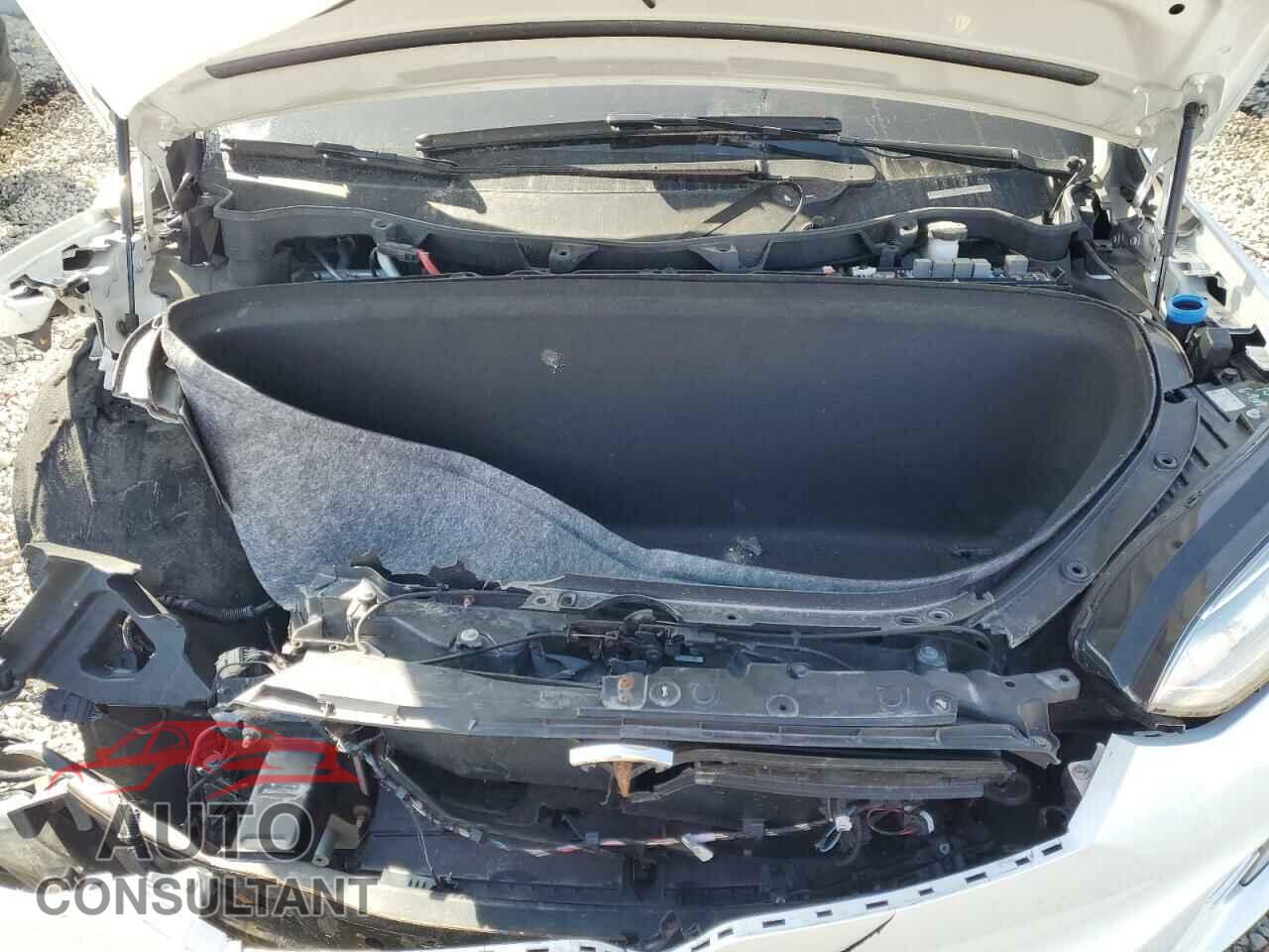TESLA MODEL X 2017 - 5YJXCBE21HF054304