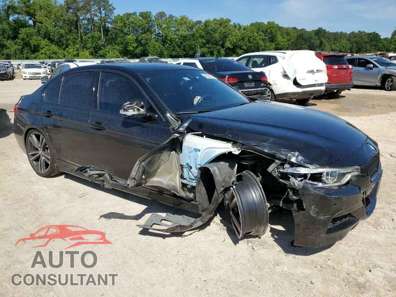 BMW 3 SERIES 2017 - WBA8B7C30HA182698