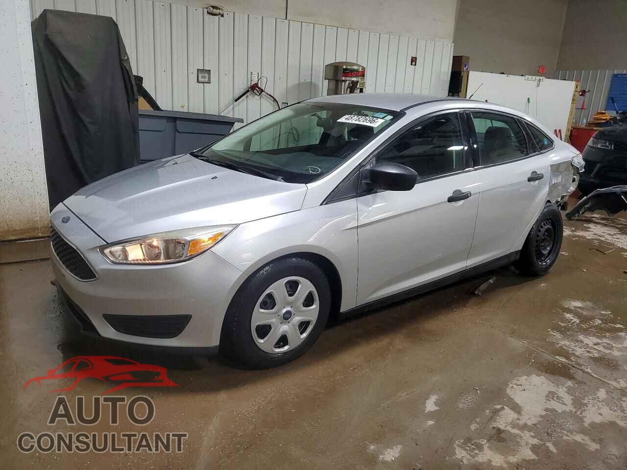 FORD FOCUS 2016 - 1FADP3E24GL386266