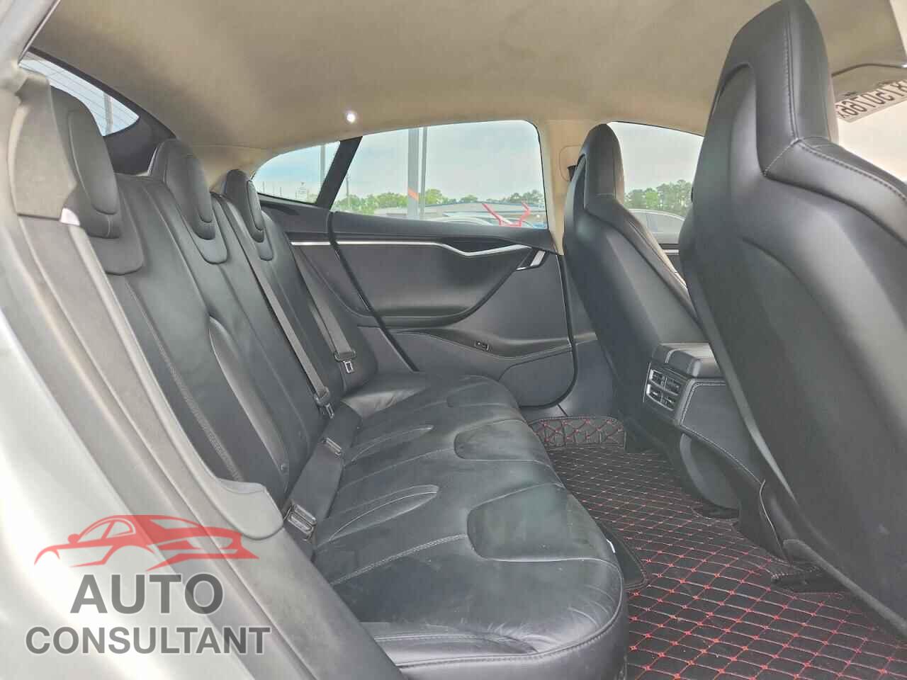 TESLA MODEL S 2013 - 5YJSA1CP3DFP28617
