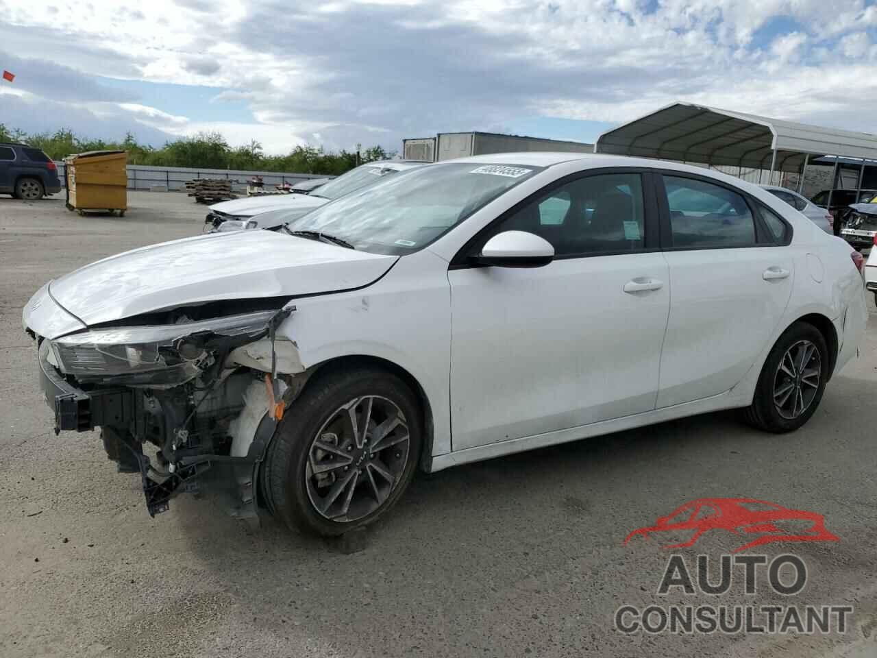 KIA FORTE 2023 - 3KPF24AD5PE539065