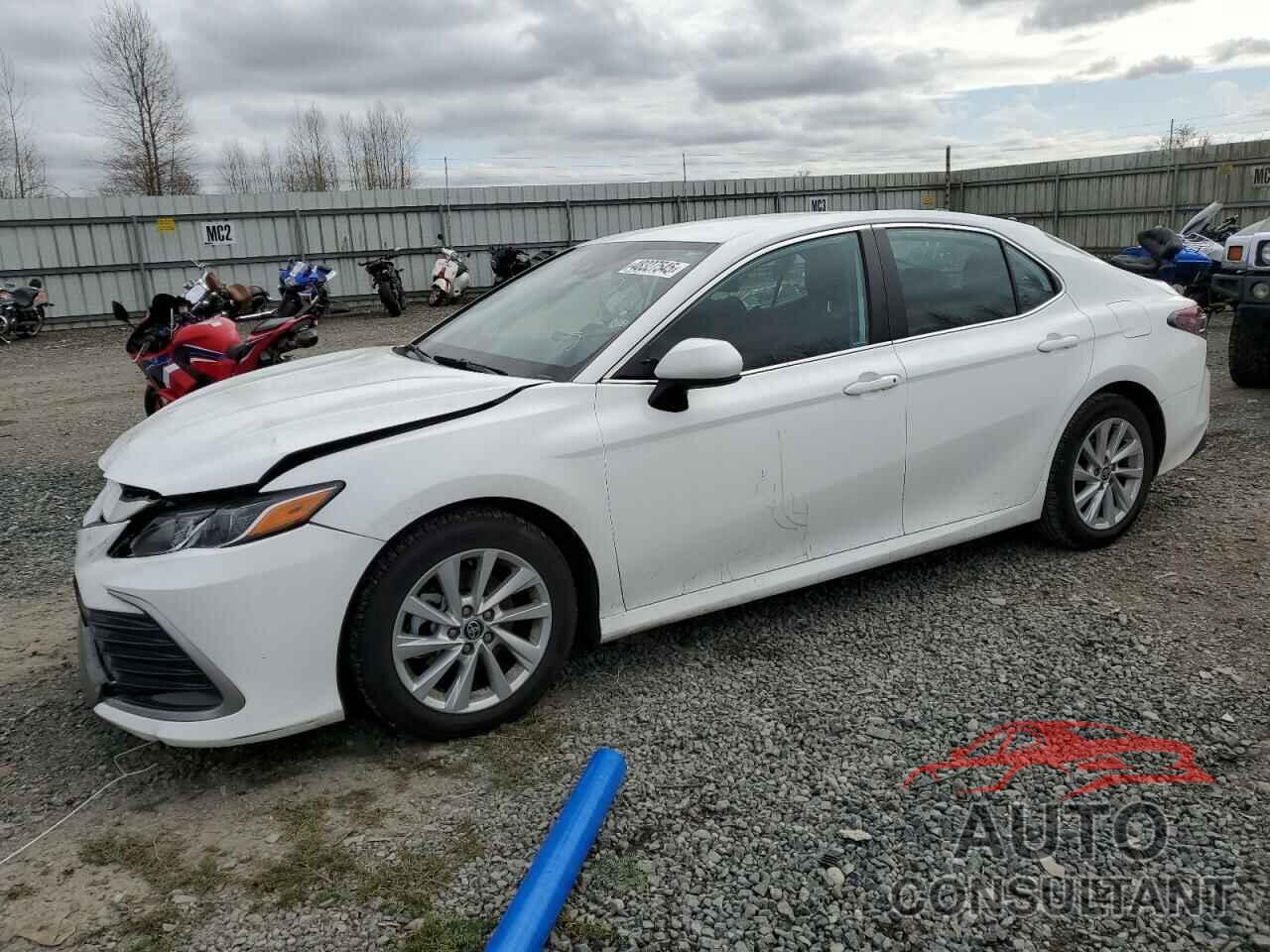 TOYOTA CAMRY 2021 - 4T1C11BK4MU033995