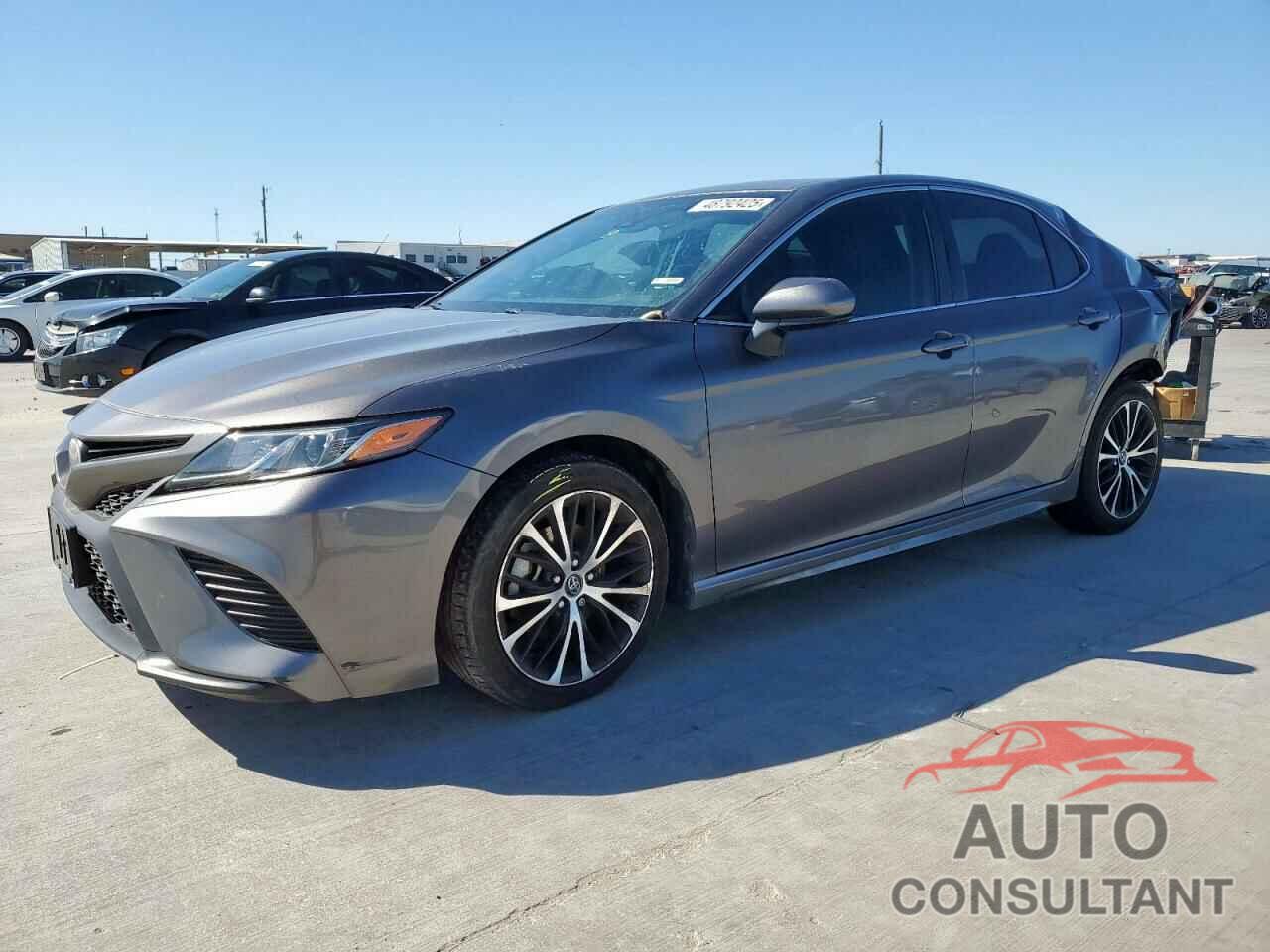TOYOTA CAMRY 2018 - 4T1B11HK6JU006795