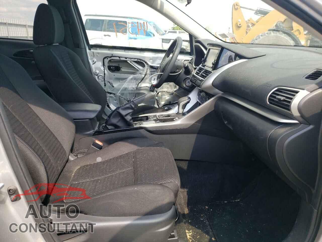 MITSUBISHI ECLIPSE 2019 - JA4AT3AA6KZ029273