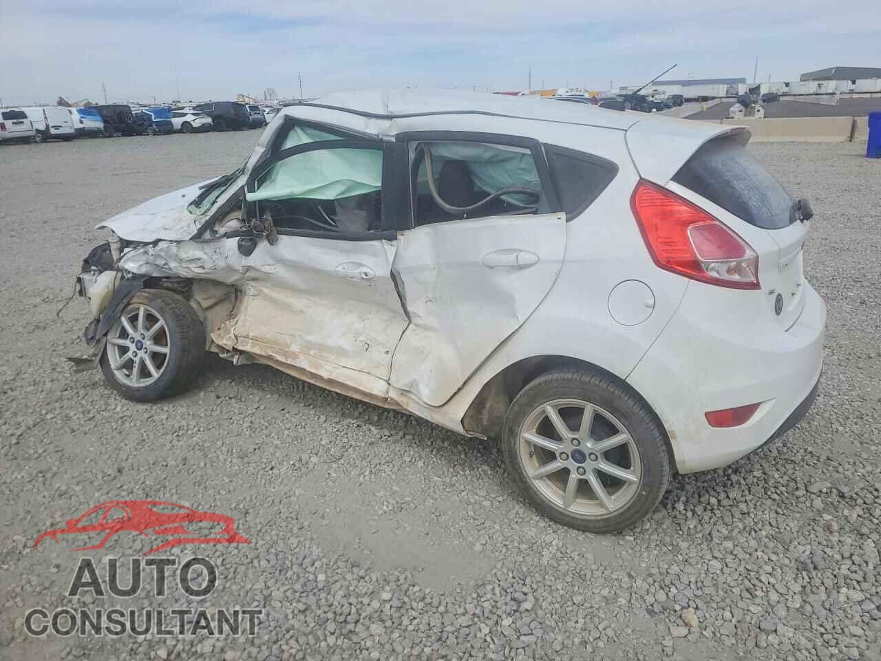 FORD FIESTA 2017 - 3FADP4EJ9HM171849
