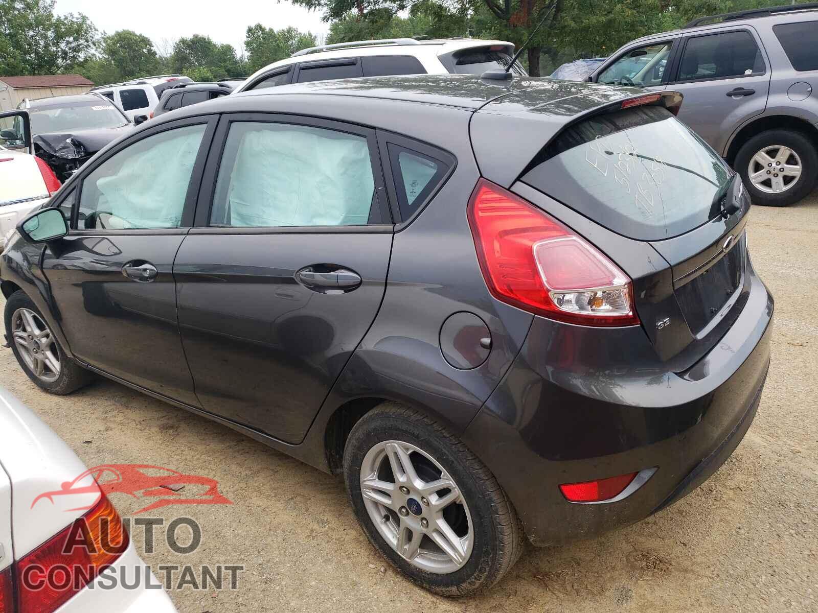 FORD FIESTA 2017 - 3FADP4EJ9HM153934