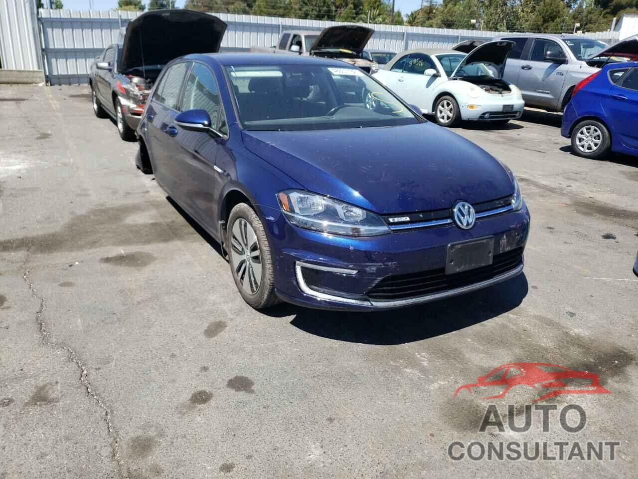 VOLKSWAGEN GOLF 2017 - WVWKR7AUXHW953476