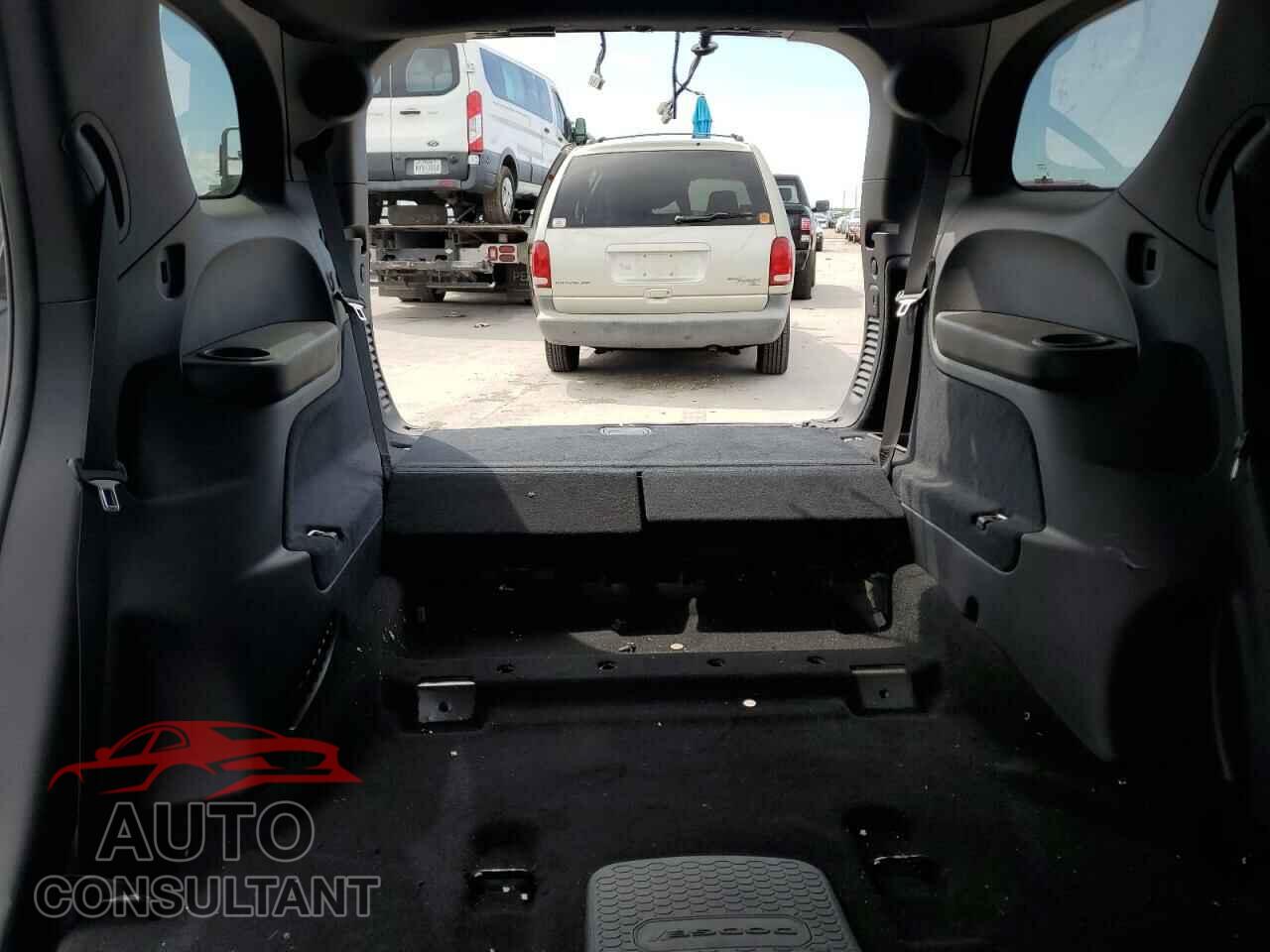 DODGE DURANGO 2023 - 1C4SDJGJ3PC658325