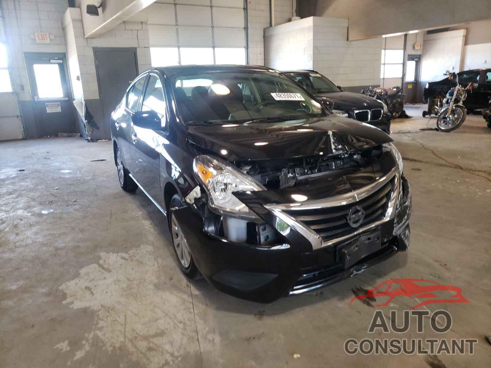 NISSAN VERSA 2017 - 3N1CN7AP6HL849229