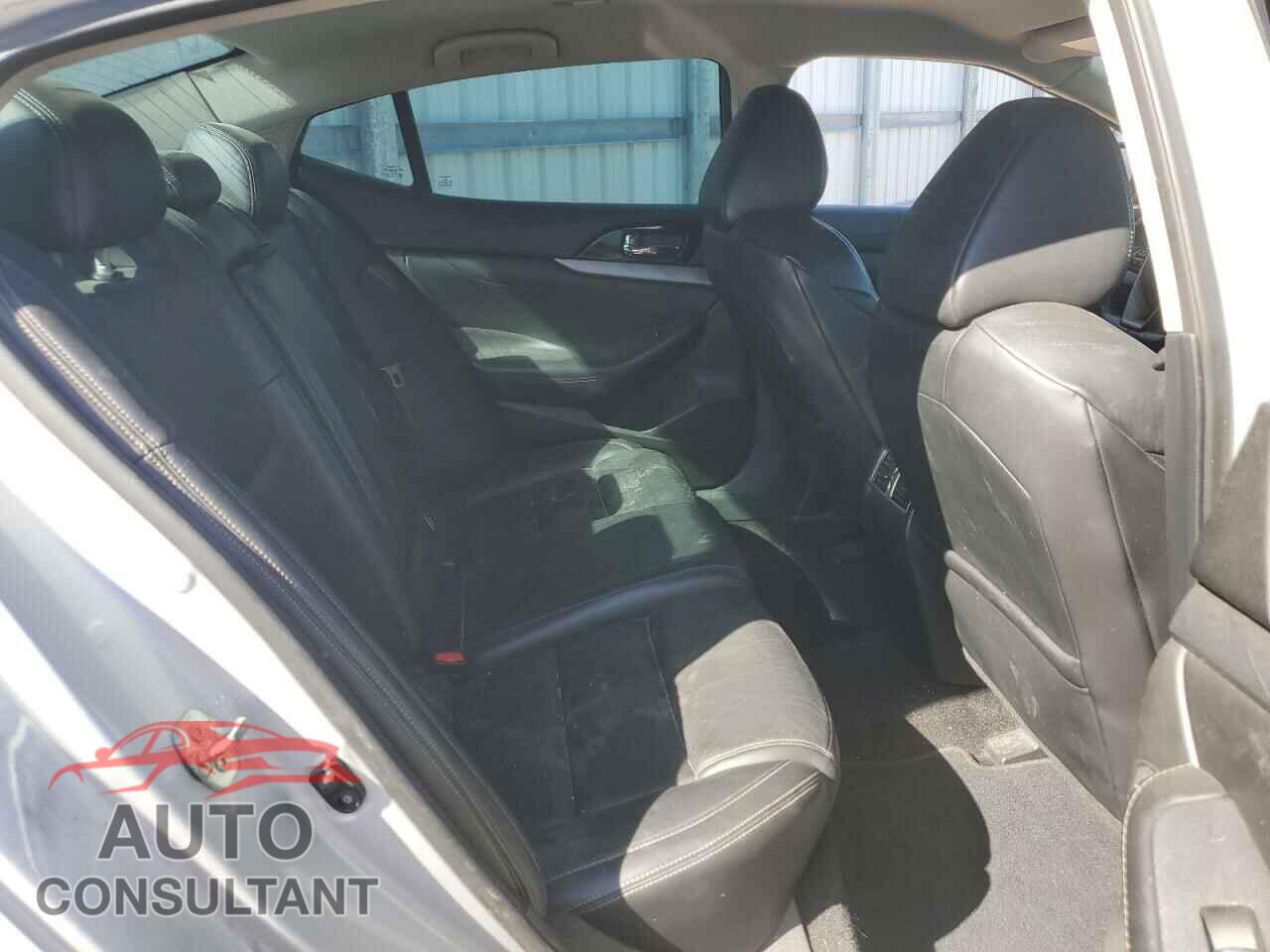 NISSAN MAXIMA 2016 - 1N4AA6AP1GC400244