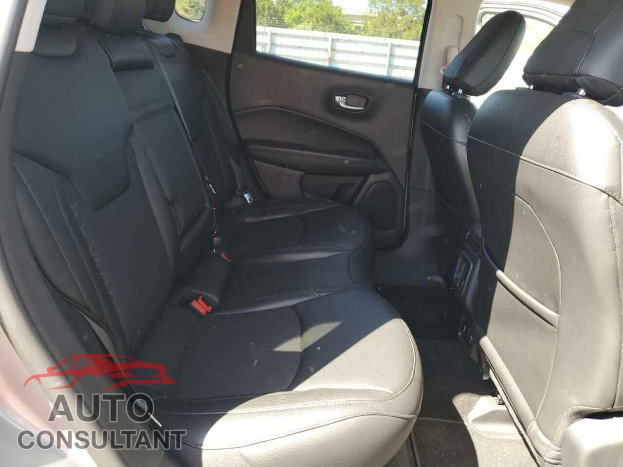 JEEP COMPASS 2019 - 3C4NJCBB1KT835159