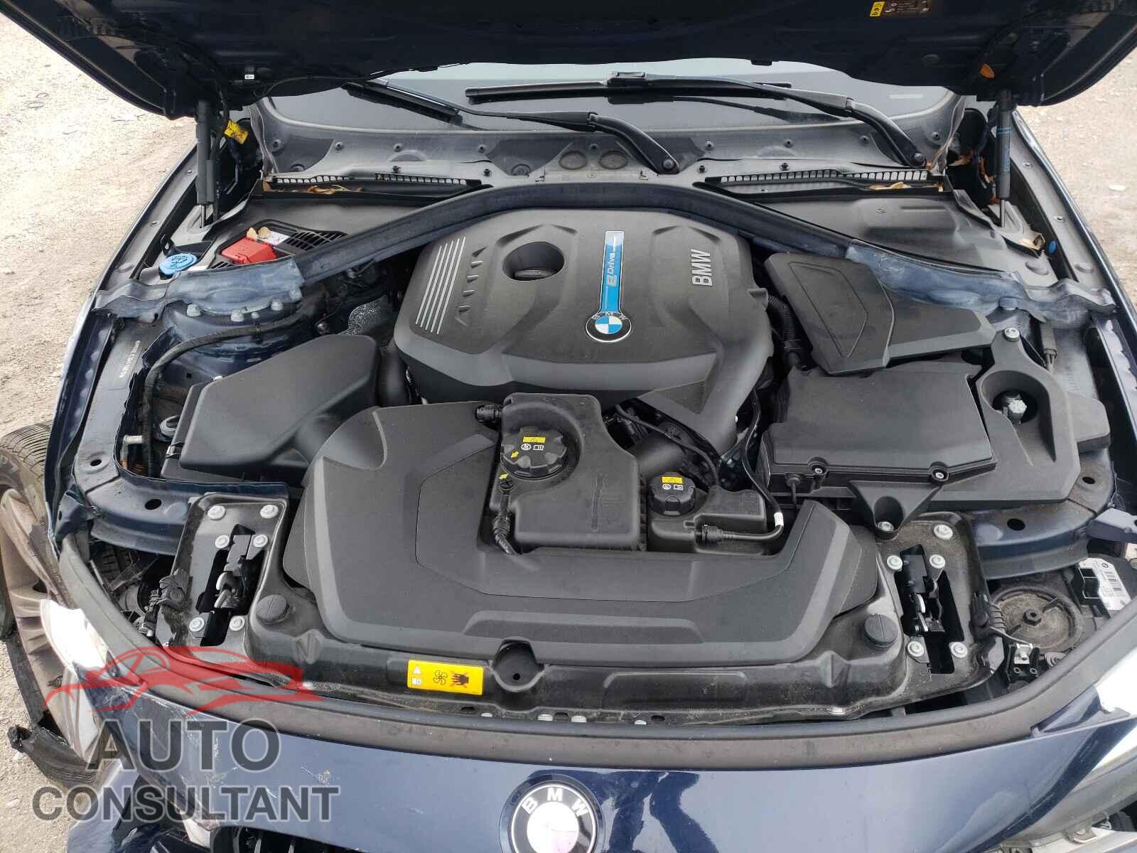 BMW 3 SERIES 2017 - WBA8E1C38HA156676