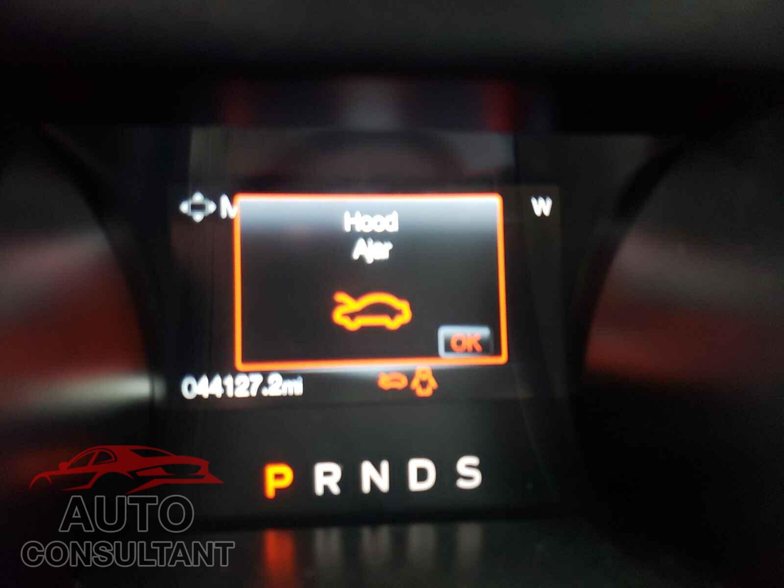 FORD MUSTANG 2018 - 1FA6P8TH8J5118832