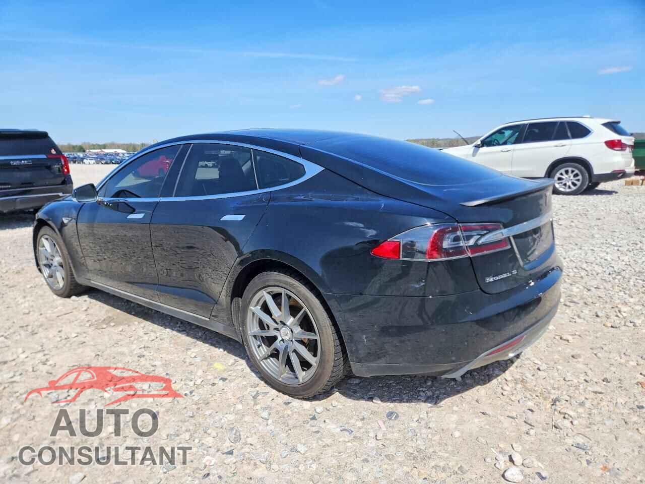TESLA MODEL S 2013 - 5YJSA1DP9DFP06569