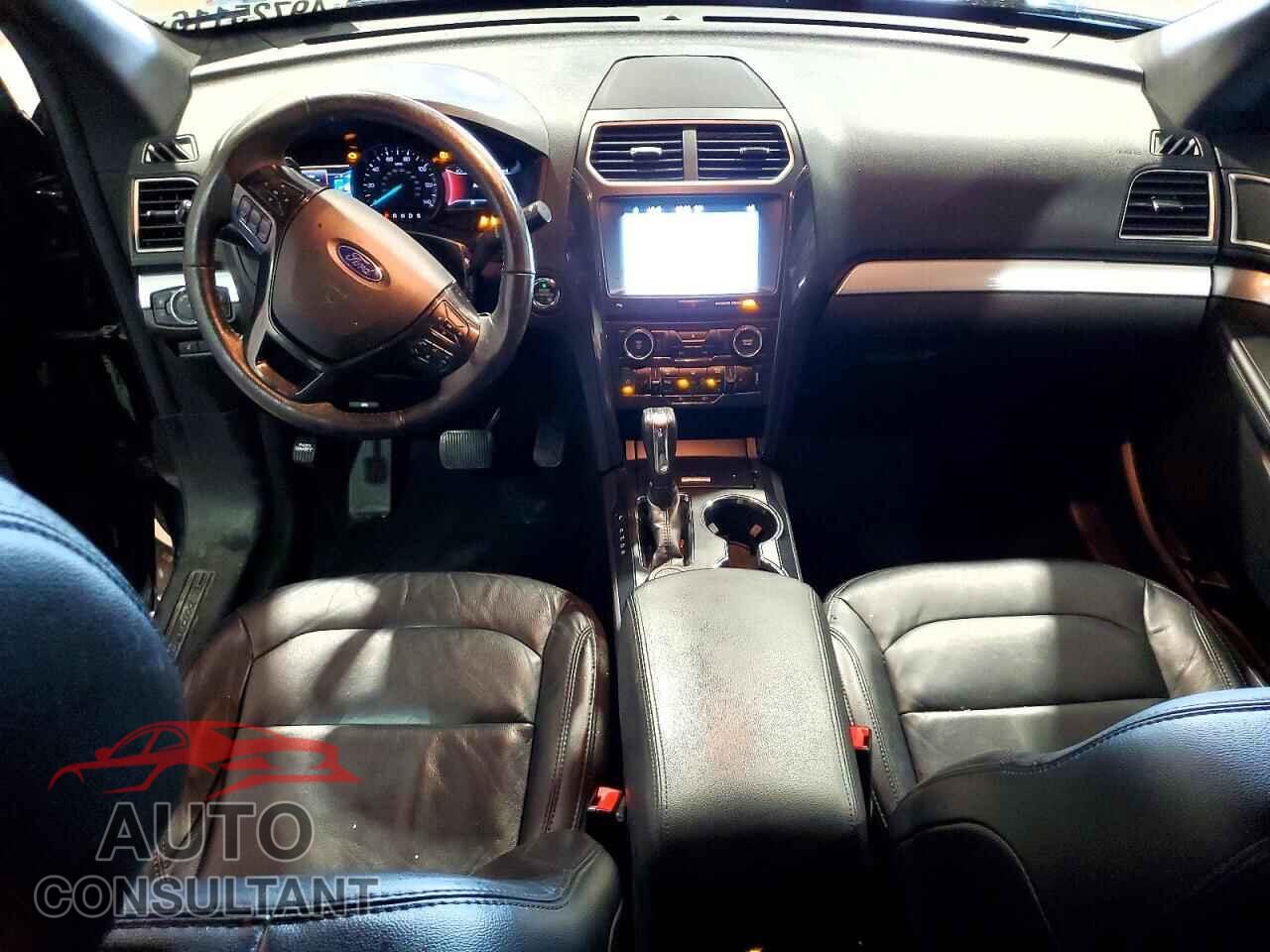 FORD EXPLORER 2017 - 1FM5K8D84HGD84829