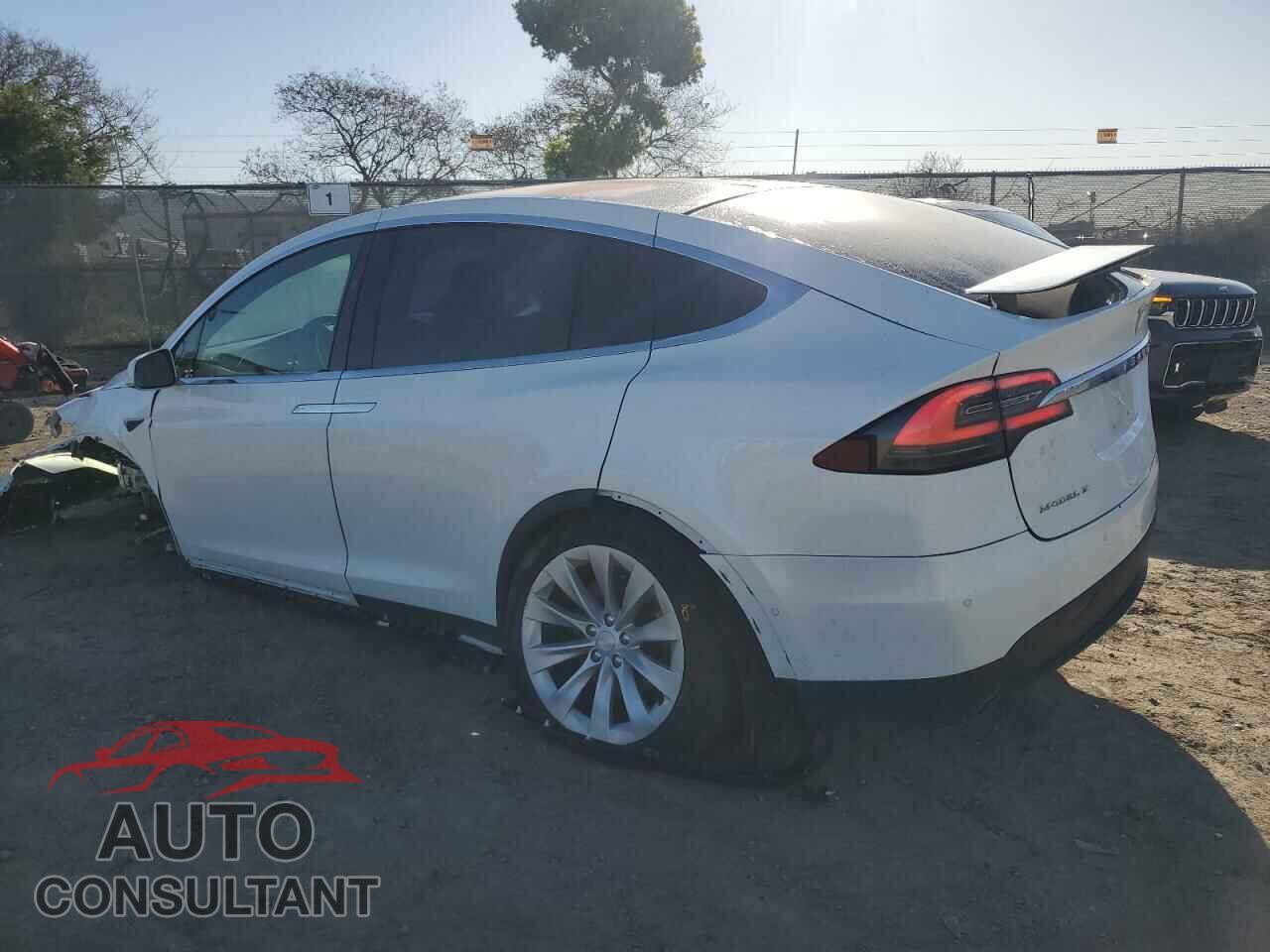 TESLA MODEL X 2016 - 5YJXCDE28GF026493