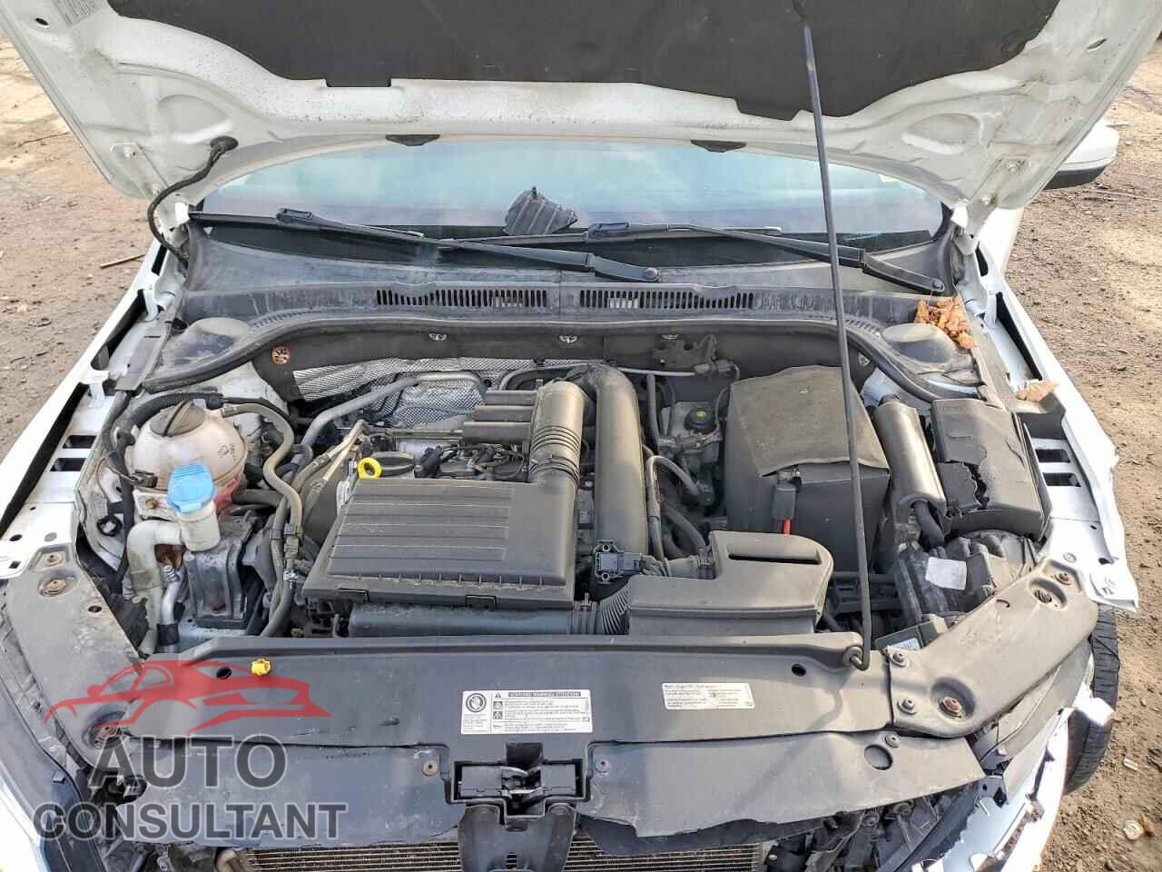 VOLKSWAGEN JETTA 2017 - 3VWDB7AJ2HM305968