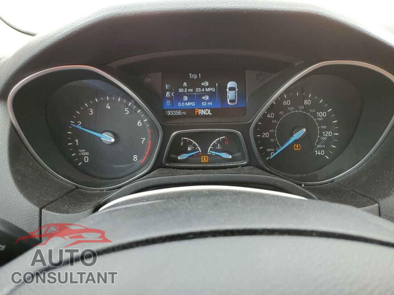 FORD FOCUS 2017 - 1FADP3E20HL304678