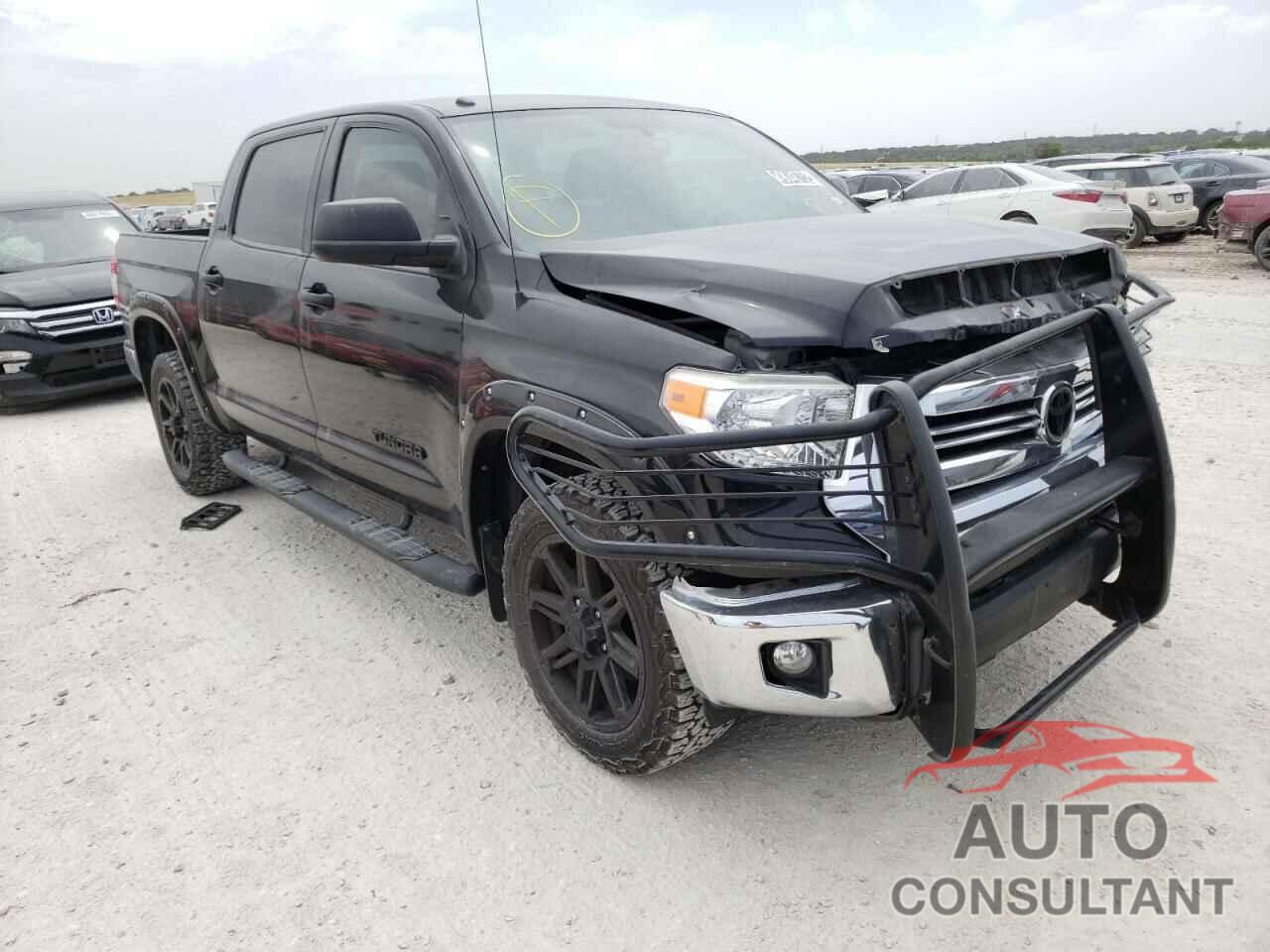 TOYOTA TUNDRA 2017 - 5TFEM5F11HX122604