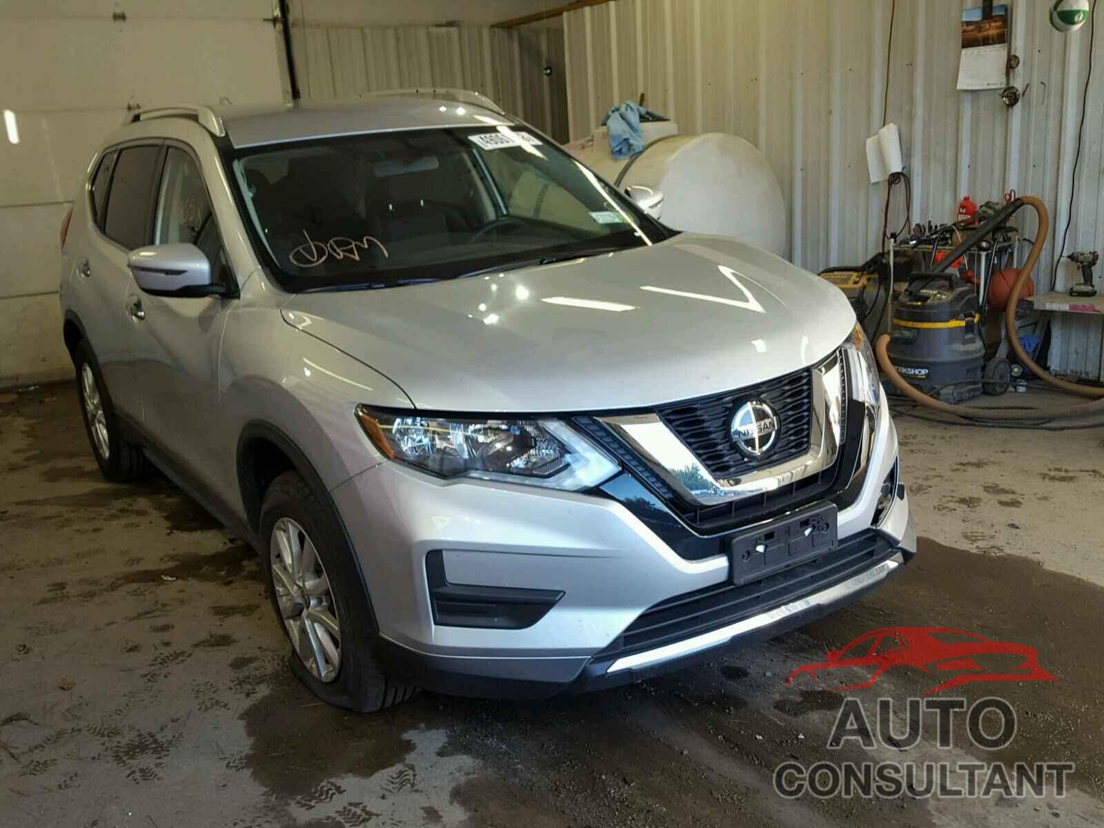 NISSAN ROGUE S 2018 - KNMAT2MVXJP561764