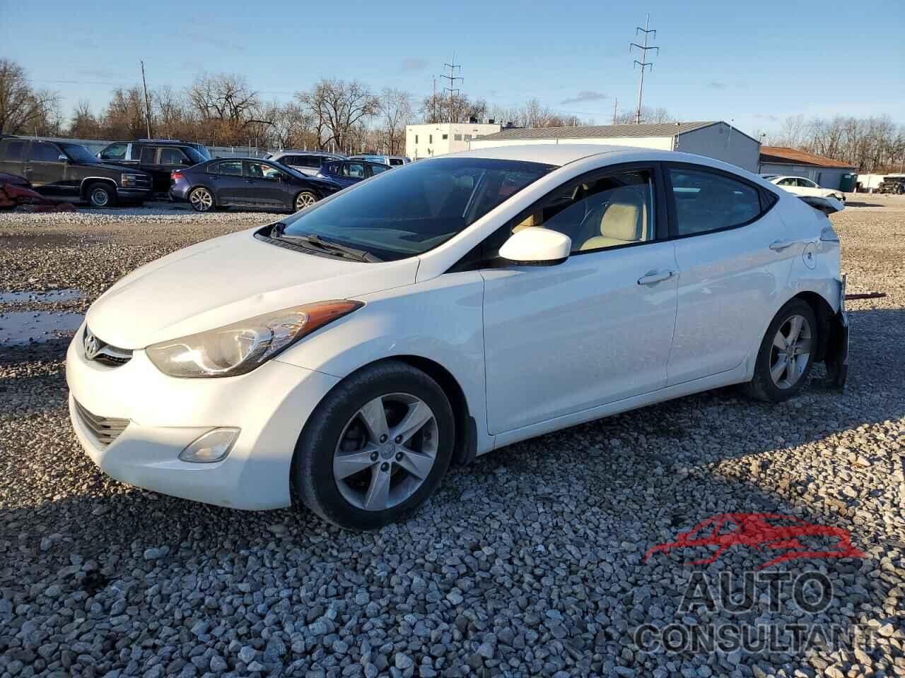HYUNDAI ELANTRA 2013 - 5NPDH4AE9DH267741