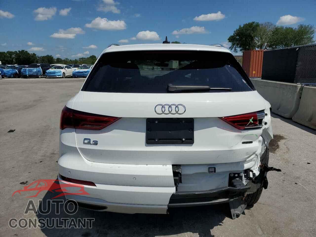AUDI Q3 2019 - WA1AECF36K1081764