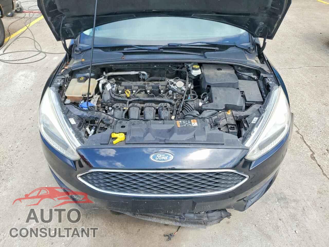FORD FOCUS 2017 - 1FADP3F22HL294265