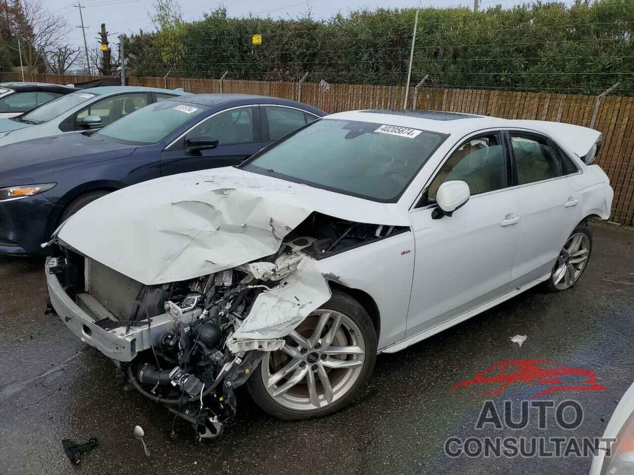 AUDI A4 2022 - WAUEAAF40NN014832