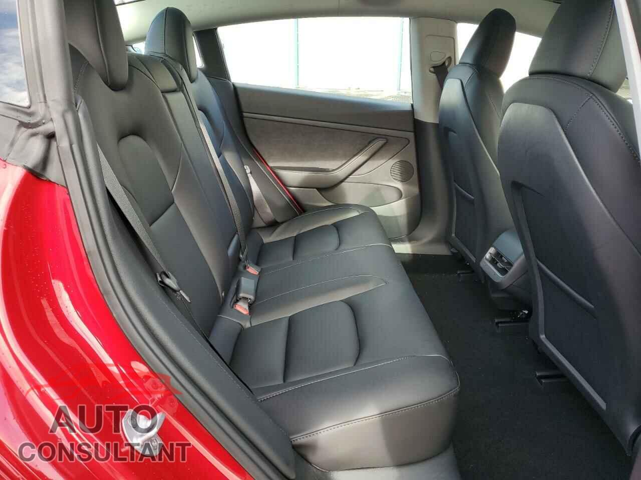TESLA MODEL 3 2023 - 5YJ3E1EBXPF606318
