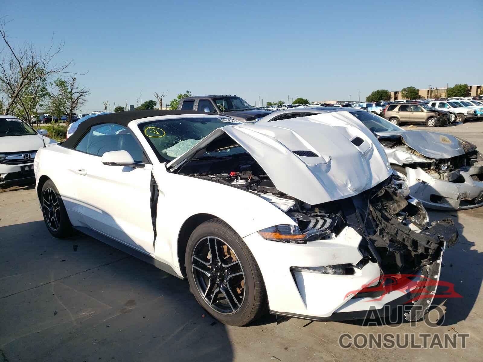 FORD MUSTANG 2019 - 1FATP8UH4K5151040
