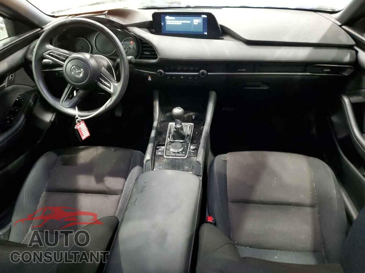 MAZDA 3 2023 - JM1BPAK71P1618291