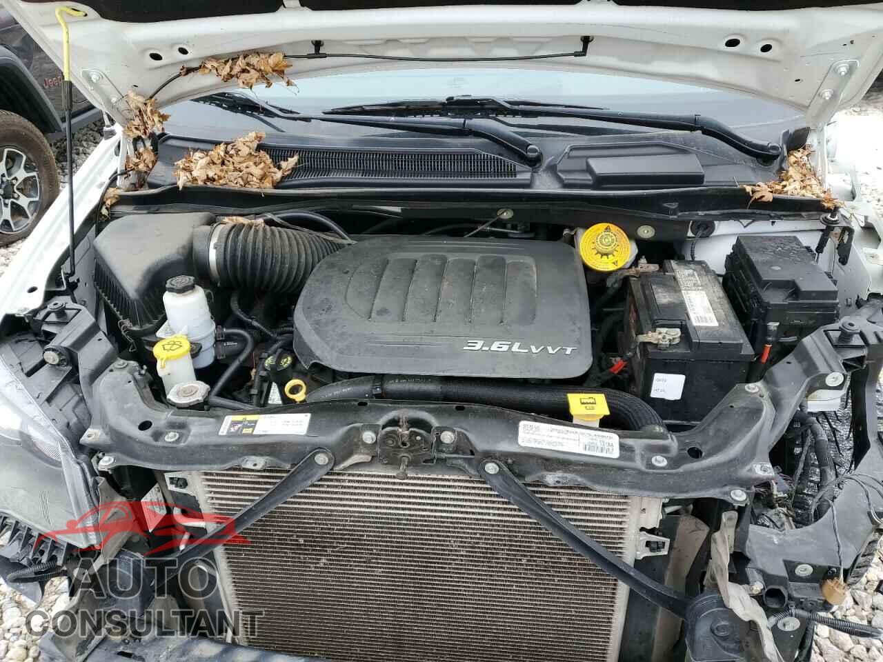 DODGE CARAVAN 2018 - 2C4RDGEG1JR284546