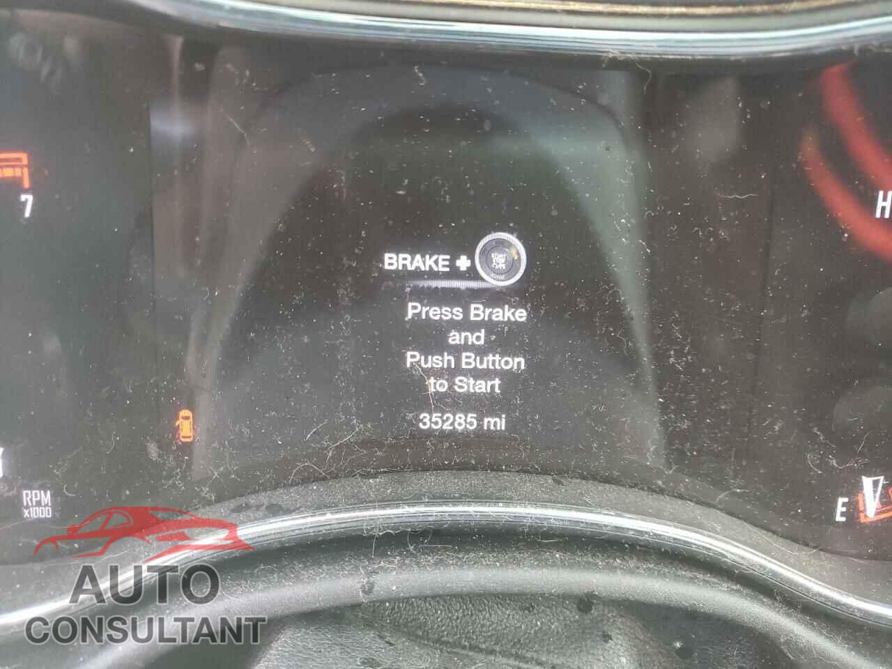 DODGE DURANGO 2018 - 1C4RDJAG5JC372589