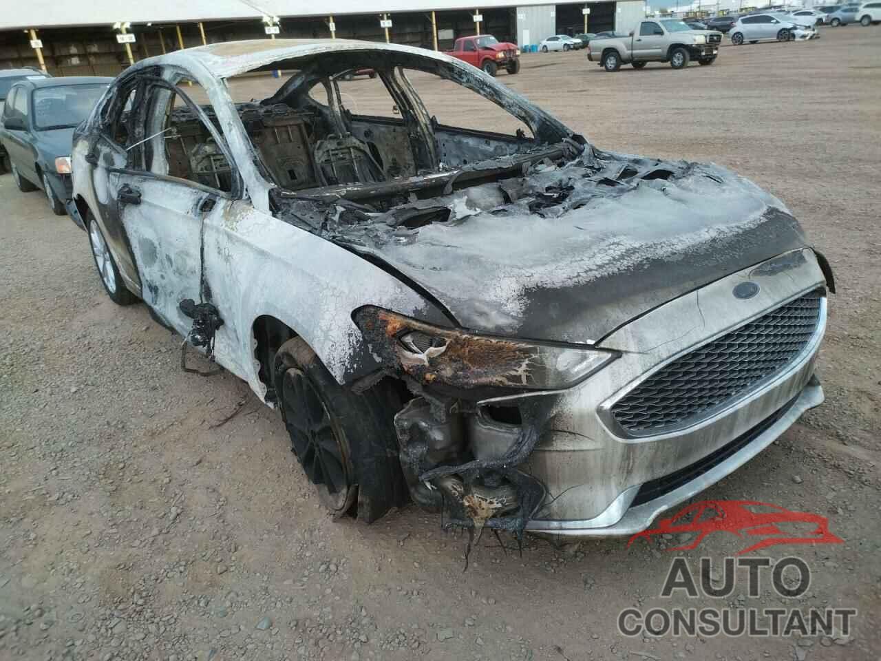 FORD FUSION 2020 - 3FA6P0SU5LR113670