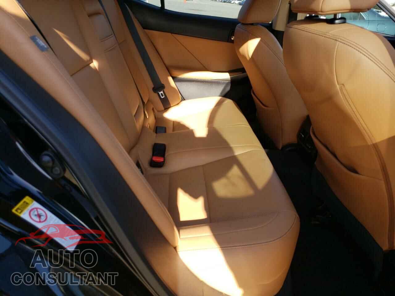 LEXUS IS 2016 - JTHBA1D27G5013458