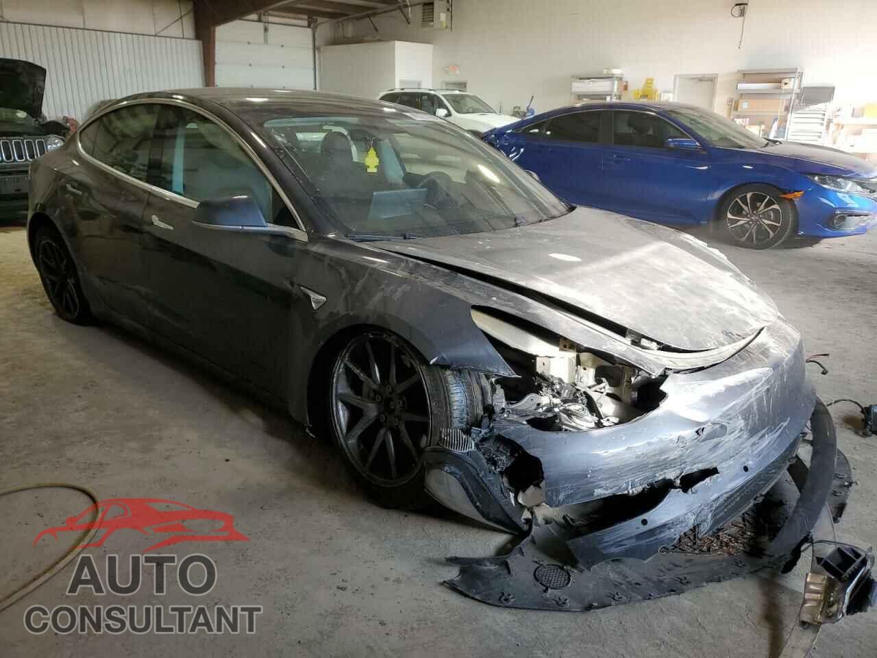 TESLA MODEL 3 2019 - 5YJ3E1EB7KF510350