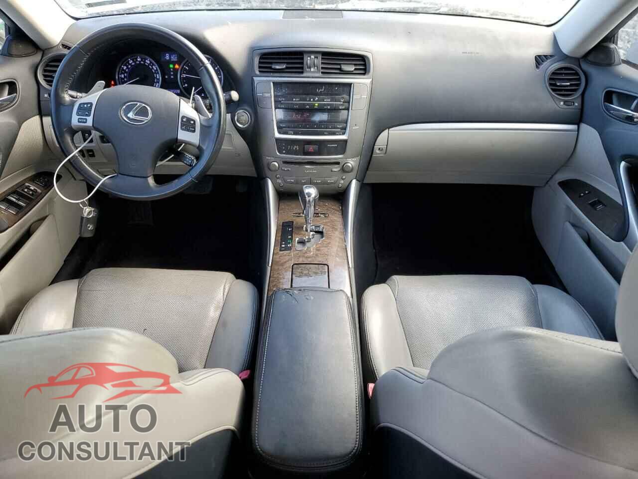 LEXUS IS 2012 - JTHBF5C25C5176999