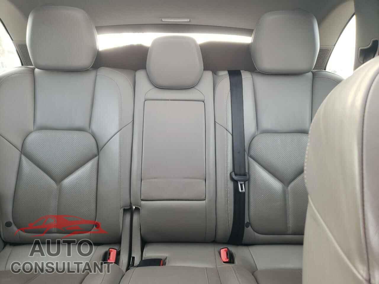 PORSCHE CAYENNE 2013 - WP1AB2A24DLA81467