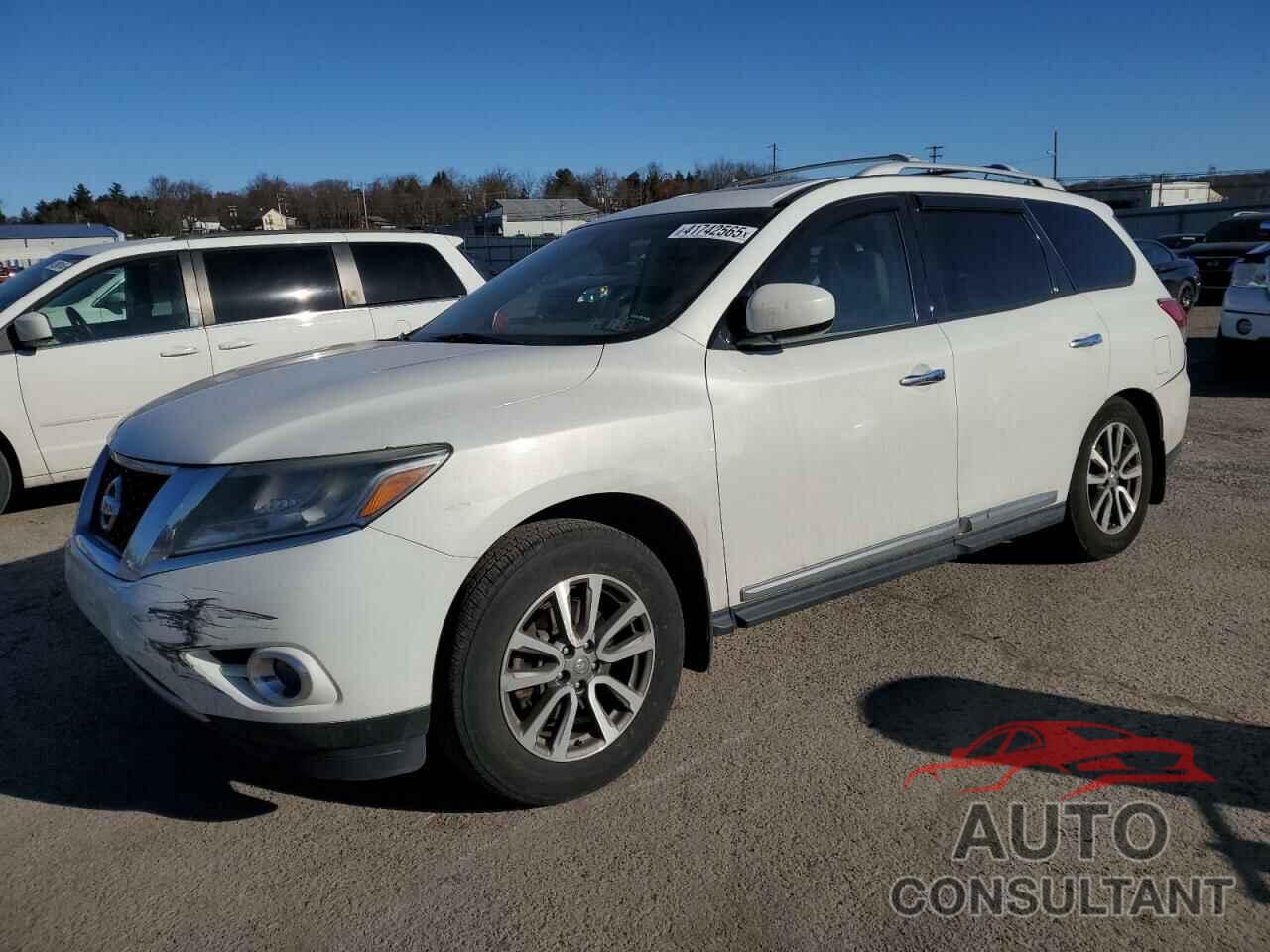 NISSAN PATHFINDER 2013 - 5N1AR2MM1DC625722