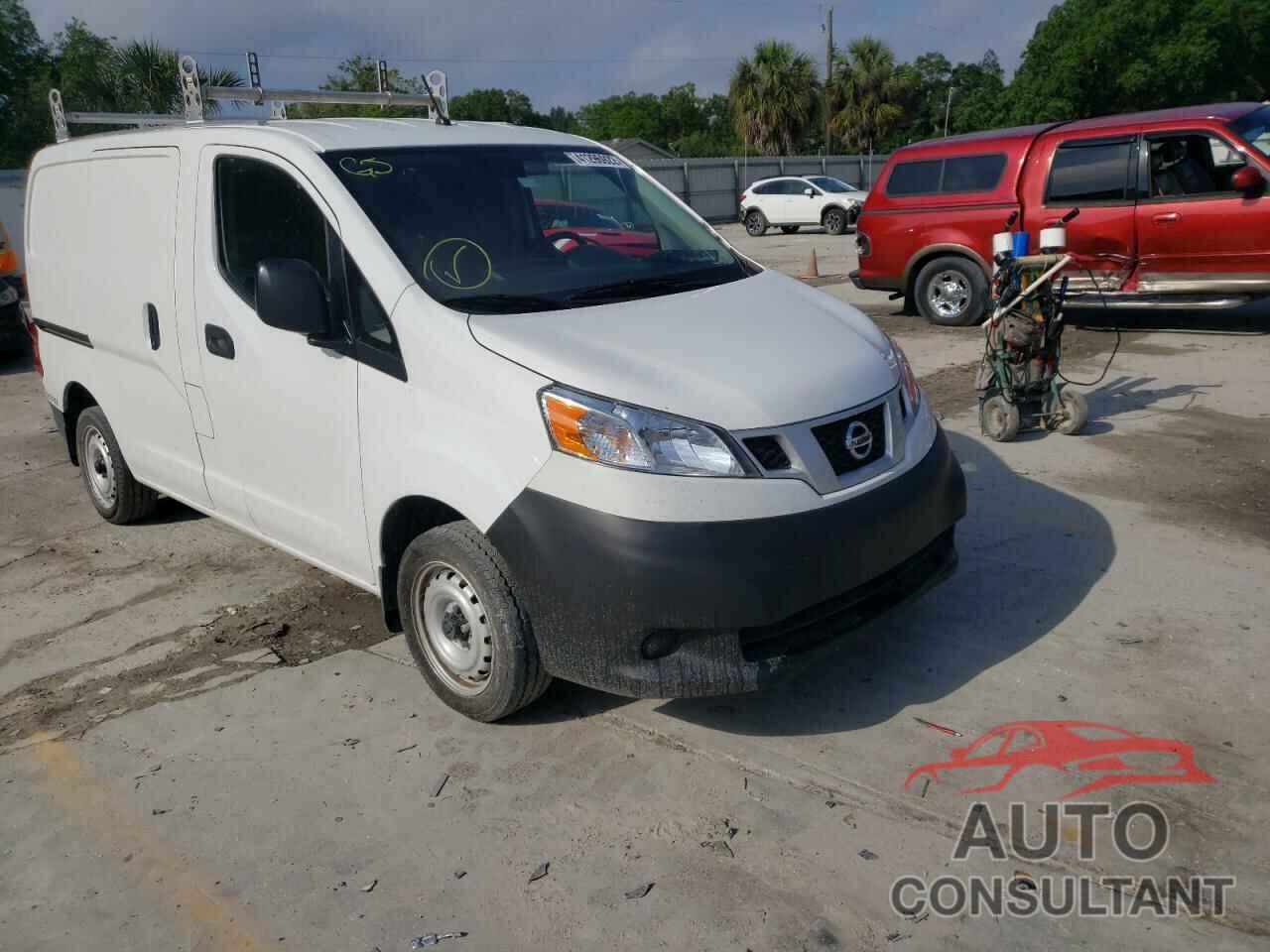 NISSAN NV 2019 - 3N6CM0KN3KK704888