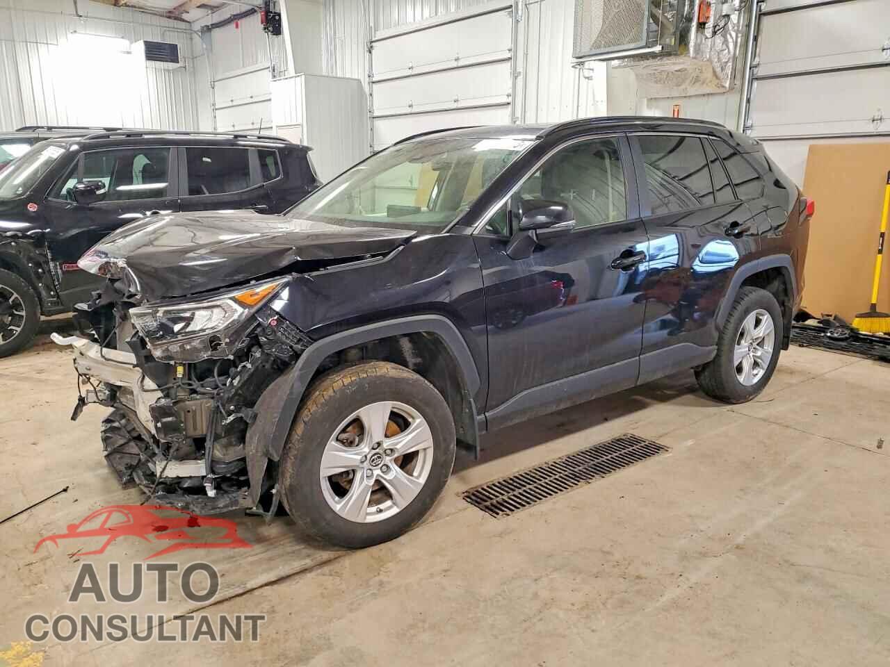 TOYOTA RAV4 2019 - JTMP1RFV6KD513526