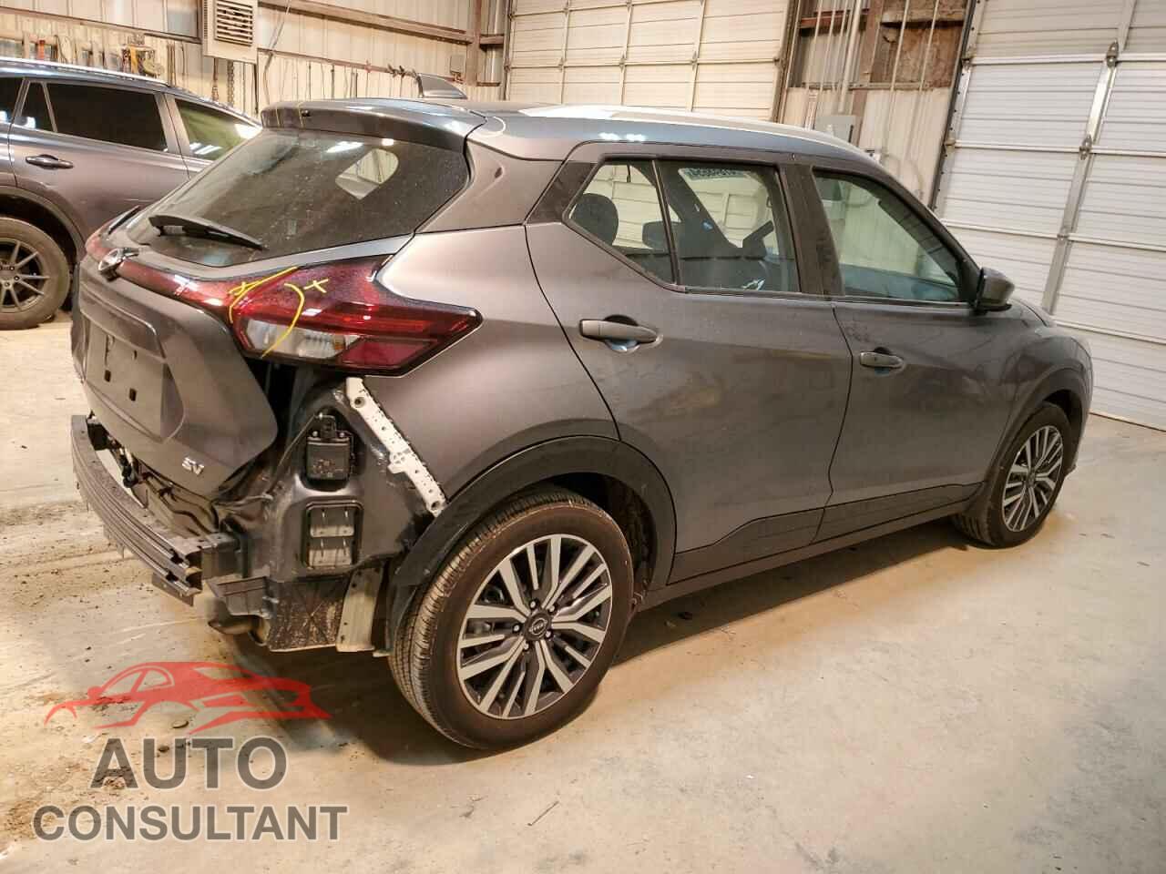 NISSAN KICKS 2023 - 3N1CP5CV8PL525773