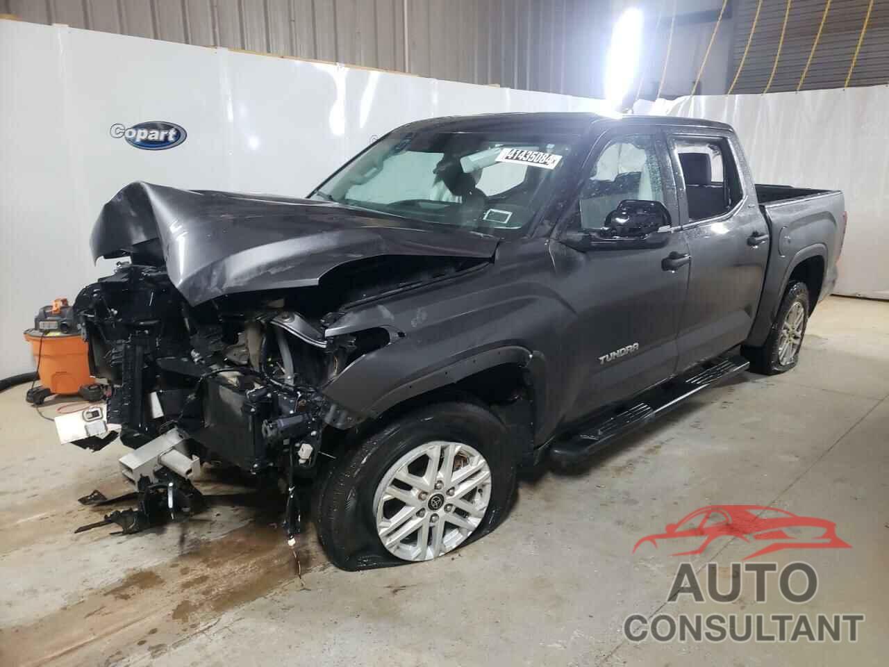 TOYOTA TUNDRA 2023 - 5TFLA5DB1PX072328