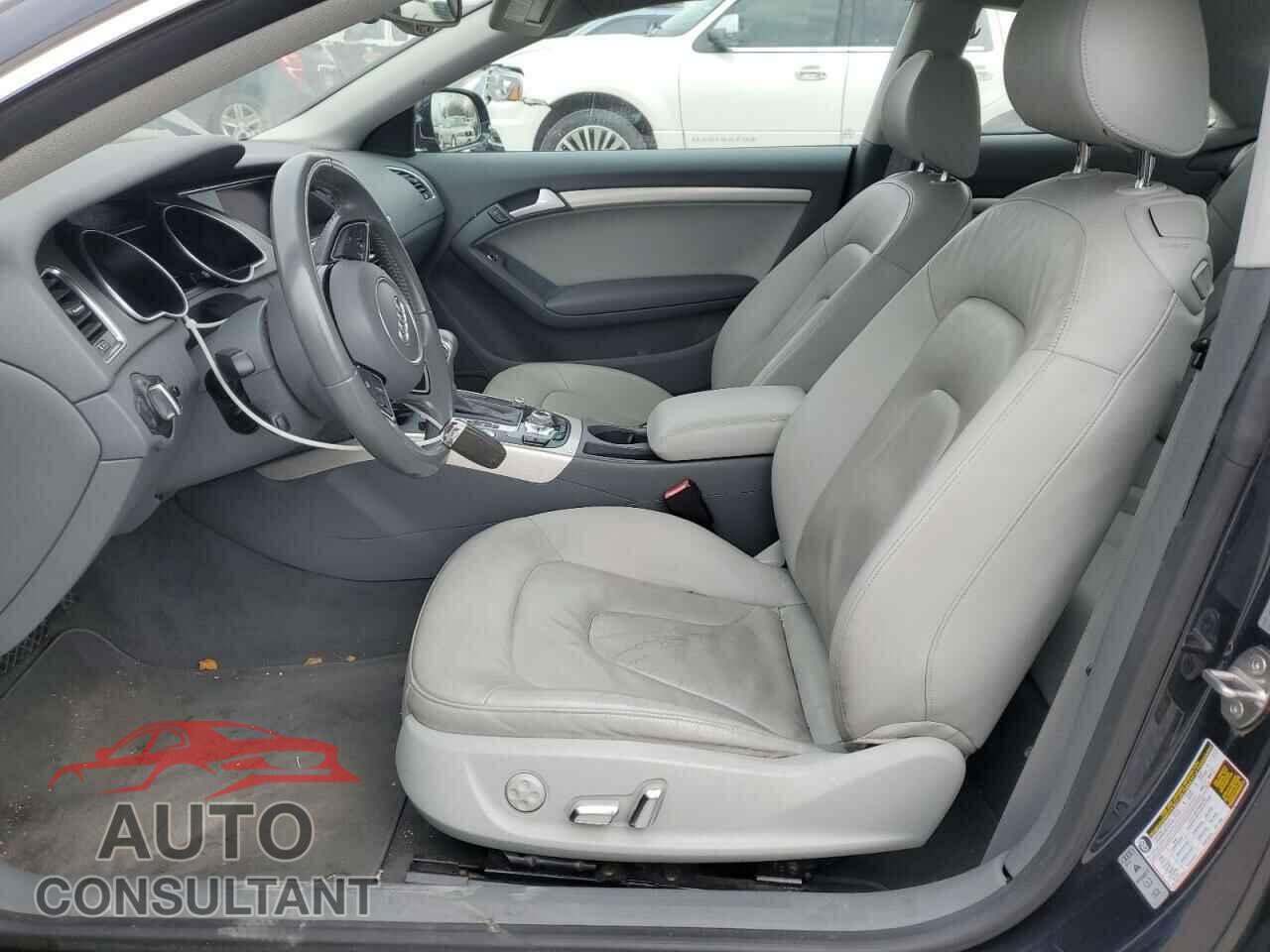 AUDI A5 2014 - WAULFAFR9EA066813