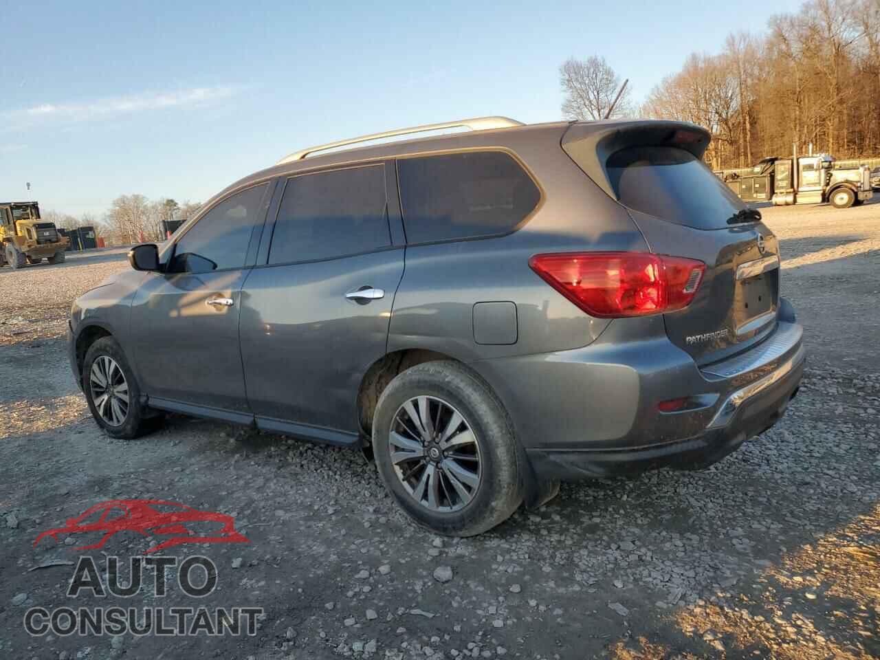 NISSAN PATHFINDER 2017 - 5N1DR2MM6HC600351