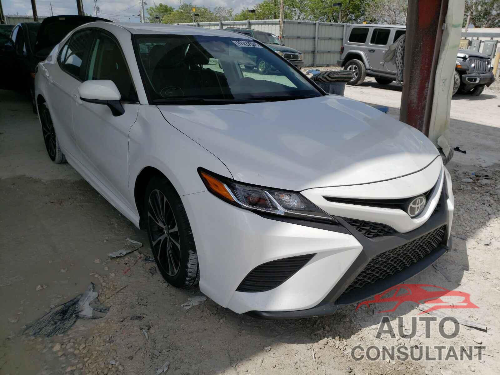 TOYOTA CAMRY 2020 - 4T1G11AK1LU964696